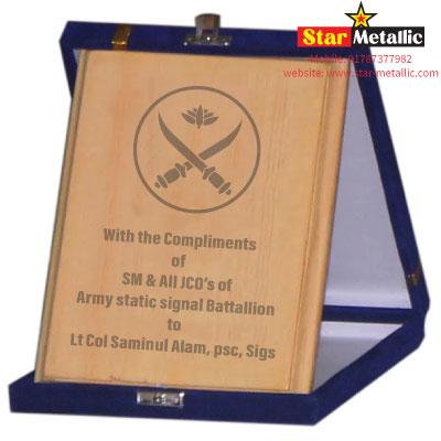 Wooden backing laser engraving crest bd