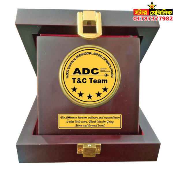 Logo coin box award crest