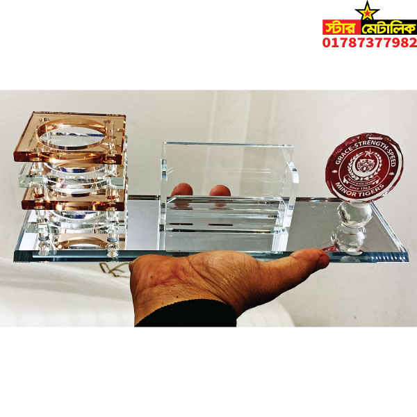 Crystal vip pen stand