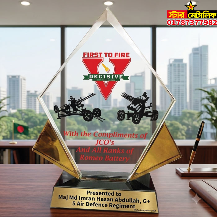 Crystal award crest